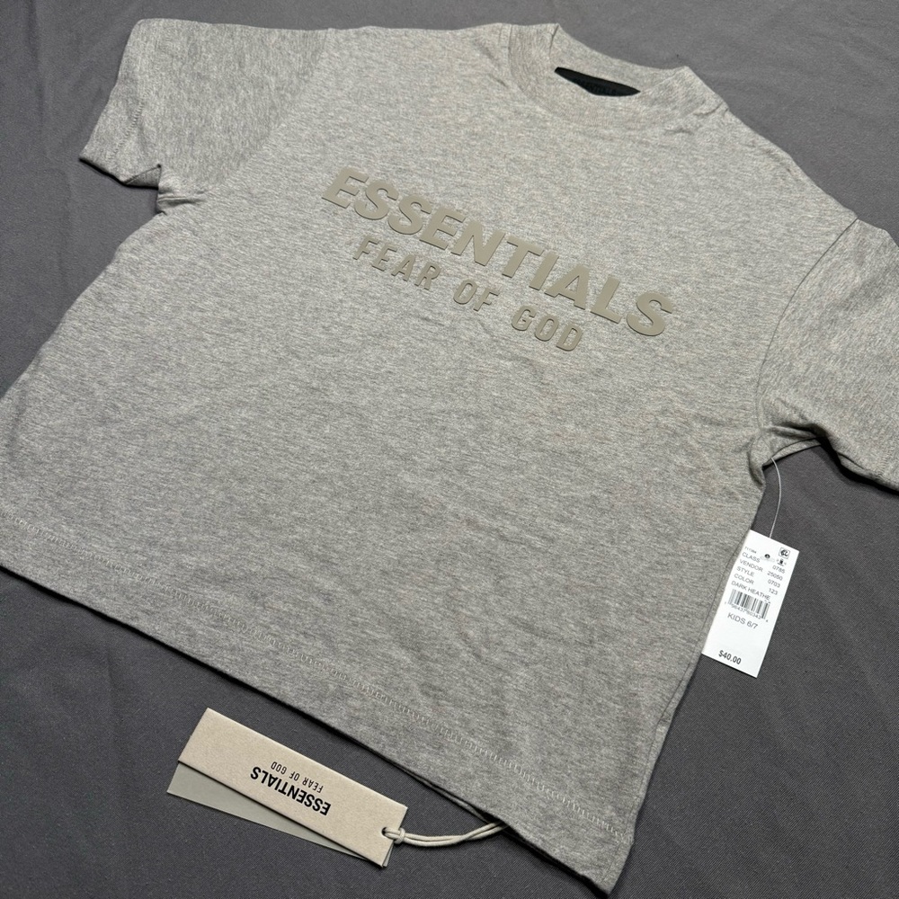 Kids Fear of God Essentials Dark Heather Oatmeal T-Shirt Item# 5658315 - Picture 5 of 12